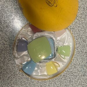 Vintage Classic Coffee Teacup and Saucer 12 Piece Set